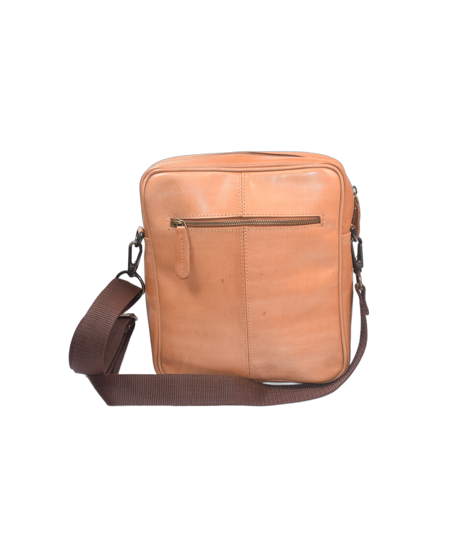 BX Pro-Series Shoulder Bag [100% Cowhide] Camel